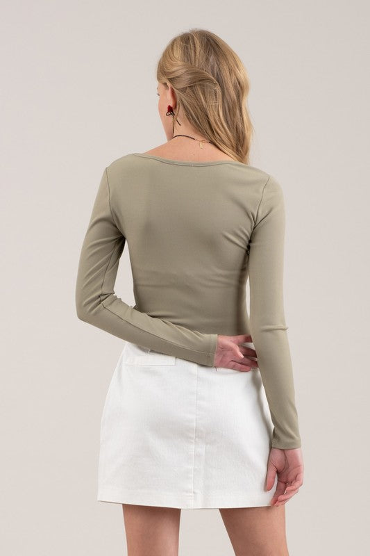 Square Hook n Eye Long Sleeve