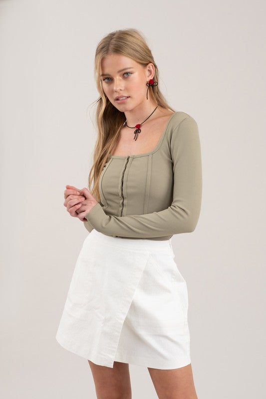Square Hook n Eye Long Sleeve