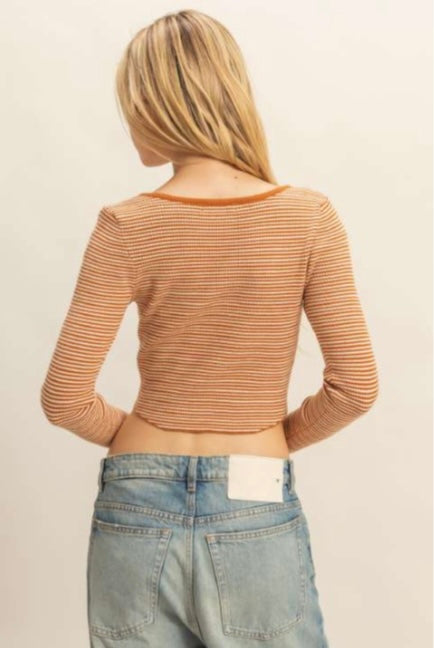 Wide V Stripe Crop