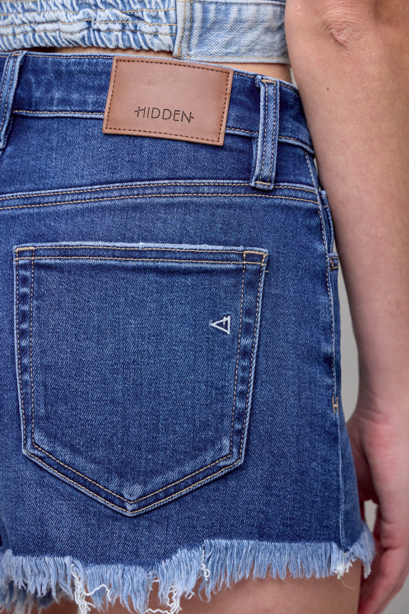 Hidden Dark HR Fray Shorts