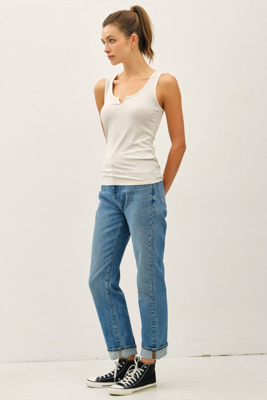 Notched Rib Tank