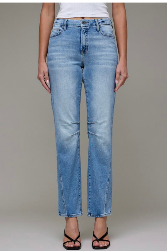 Hidden Knee Pleat Mom Jean